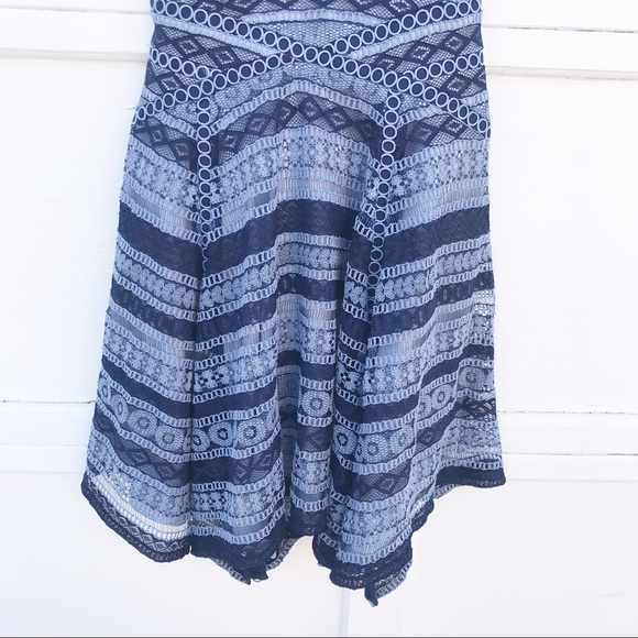 Ever New Linear Handkerchief Hem Lace Dress - Picture 4 of 7